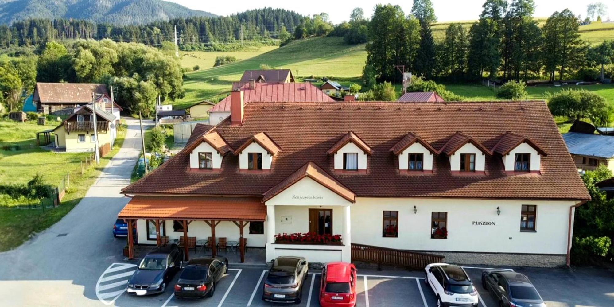 Penzion Zemianska Kuria Dolny Kubin Exterior foto